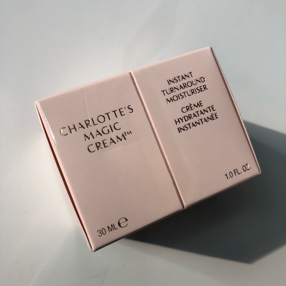 🆕 Charlotte Tilbury Magic Cream Moisturizer with Hyaluronic Acid - Picture 4 of 8